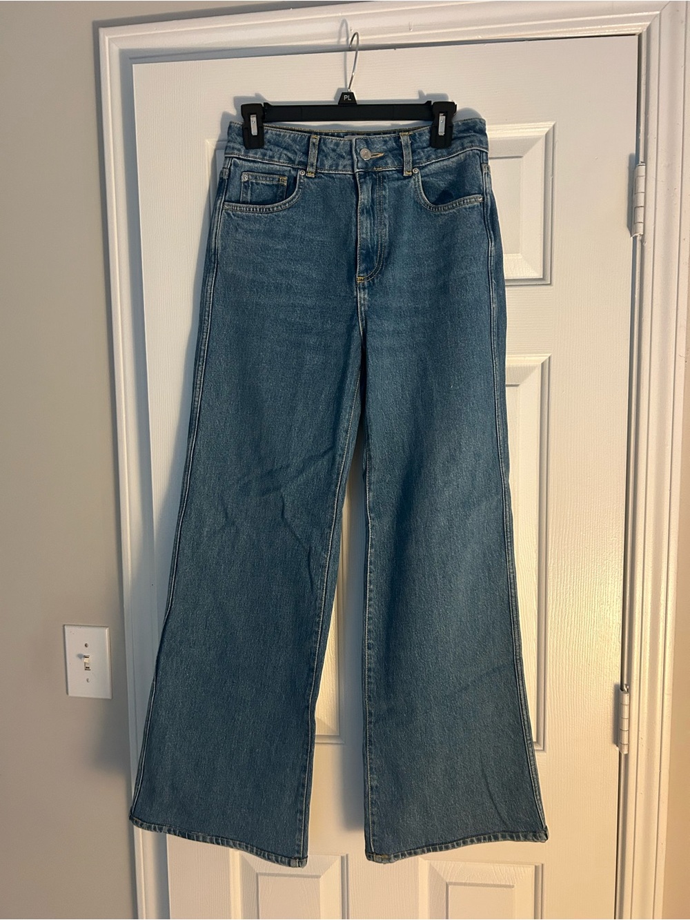 Sezane New 70’s Jeans in Denim Blue